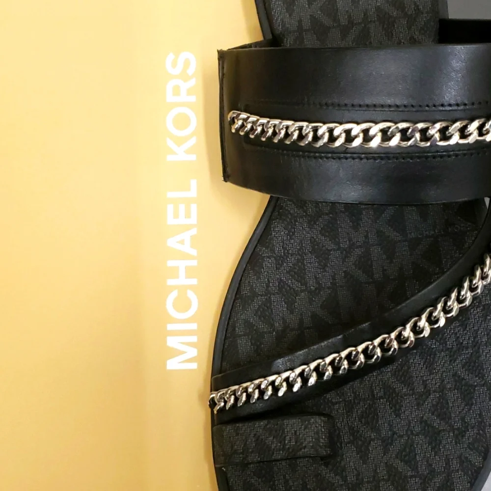 Nitb MK logo black leather & silver chain Michael Kors ♥ toe sandals